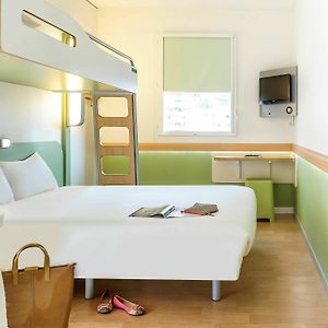 Zimmer mit Queensize-Bett